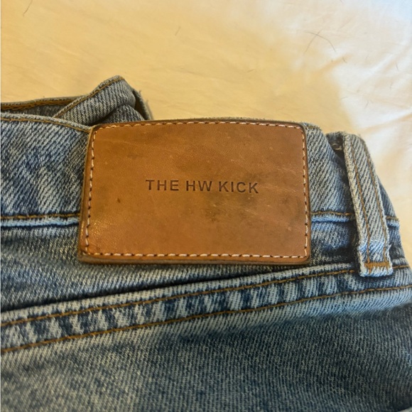 Zara “The HW Kick” jeans size US 6 - Picture 4 of 4